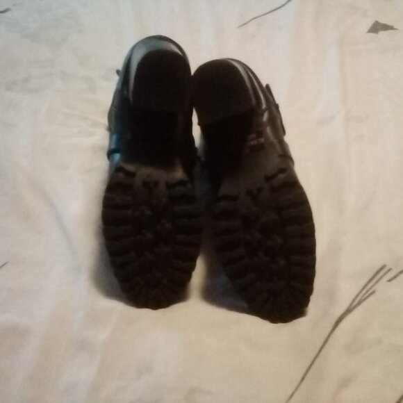 Chic Black Faux Leather Ankle Booties for Women – Size 8.5 | Block Heel - Picture 5 of 6